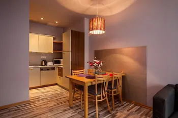 Hotel Lovely 4*